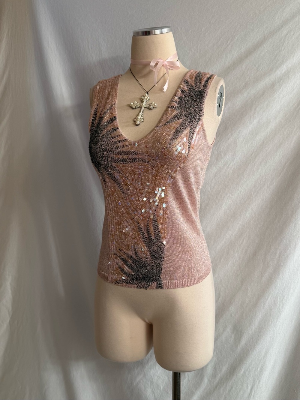 Vintage Metallic Pink Beaded Top - Picture 3 of 7